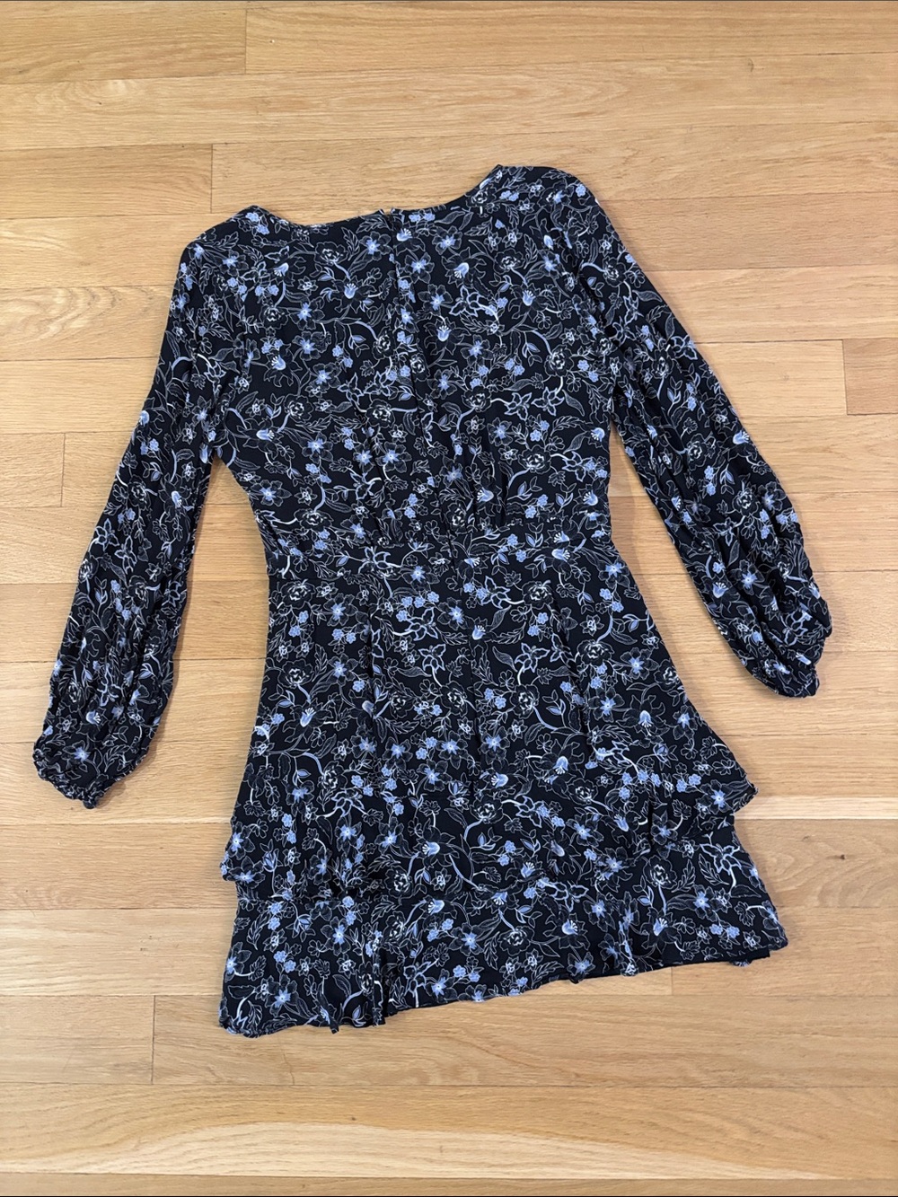 Parker Marengo Silk Blend Floral A-line Dress Medium 8 Long Sleeve Black Blue - Picture 10 of 16